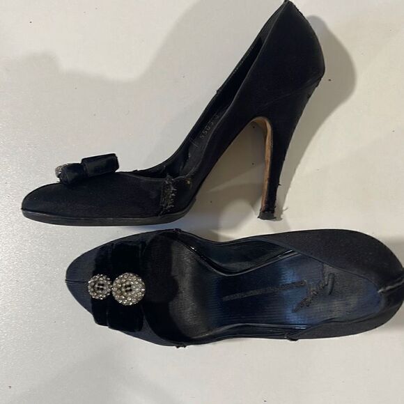 Giuseppe Zanotti Black Pumps Size 38 - Picture 7 of 9
